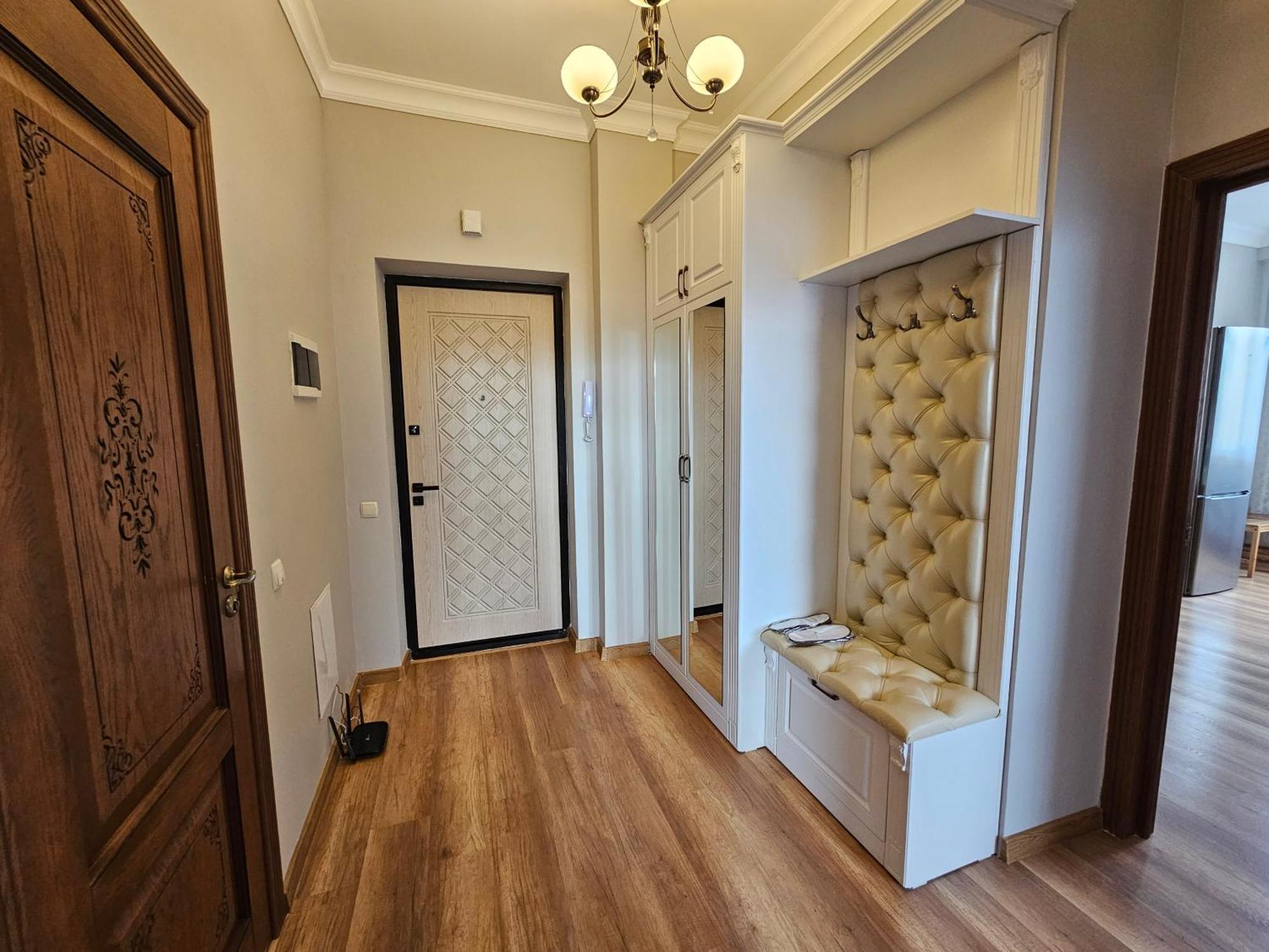 Ernaz Plus Apartments-Expo-Boulevard 130 Αστάνα Εξωτερικό φωτογραφία
