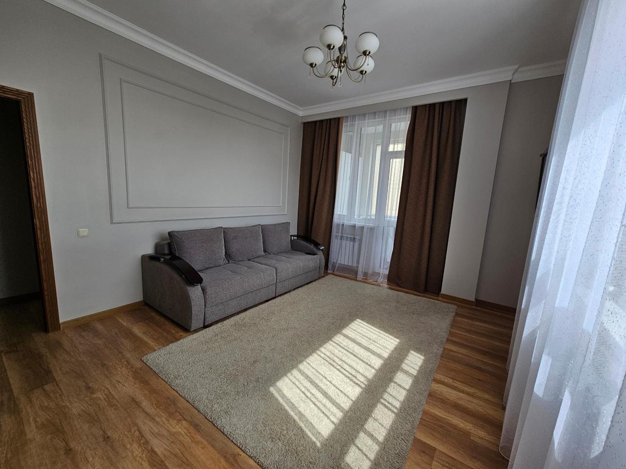 Ernaz Plus Apartments-Expo-Boulevard 130 Αστάνα Εξωτερικό φωτογραφία